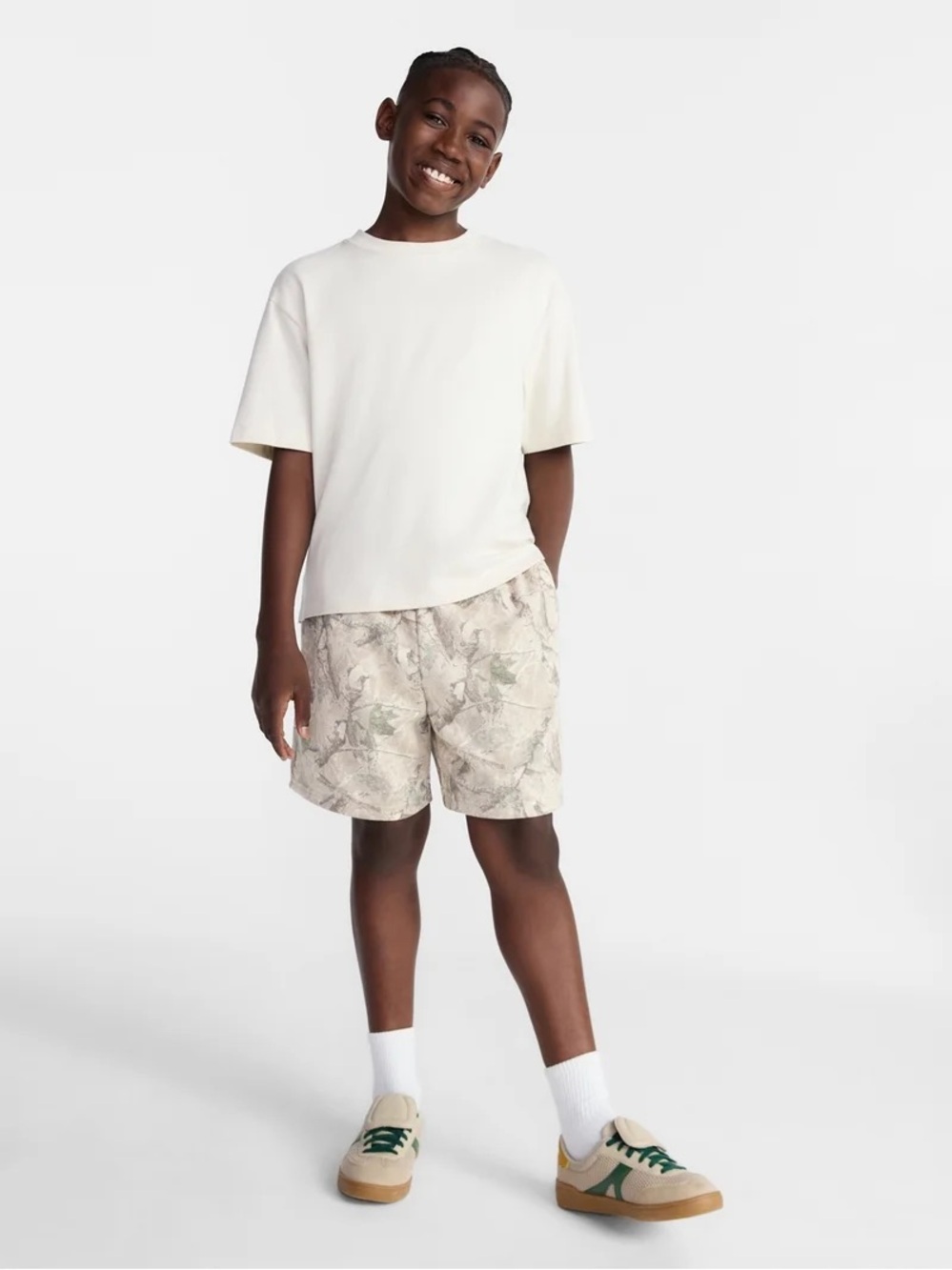 Kids Neutral Camouflage fleece Drawstring (not adjustable) Shorts